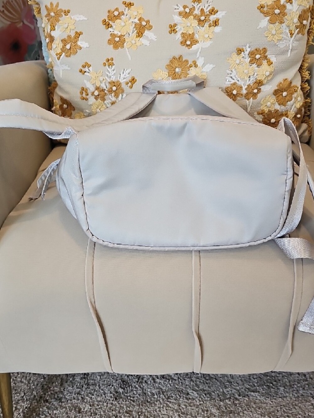 Minimalist White Women's Backpack - Clean Everyday Carry - Picture 8 of 8